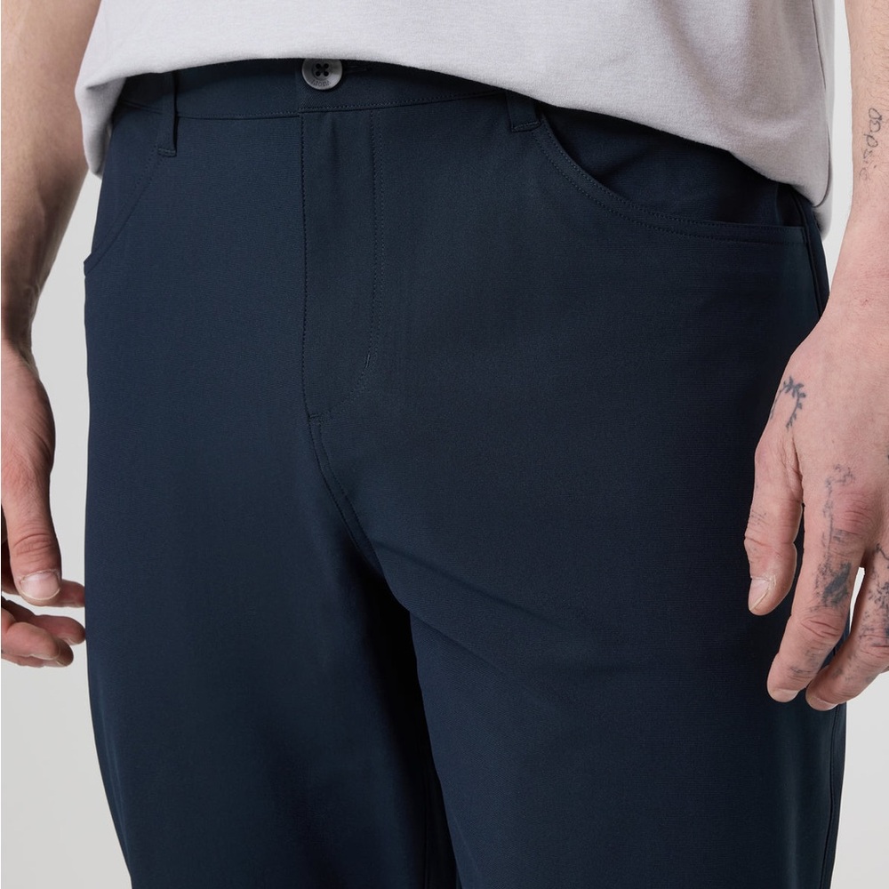 NWT Vuori Meta Pant Long 34” Inseam Navy Performance Stretch Pants Men’s 38 - Picture 6 of 6